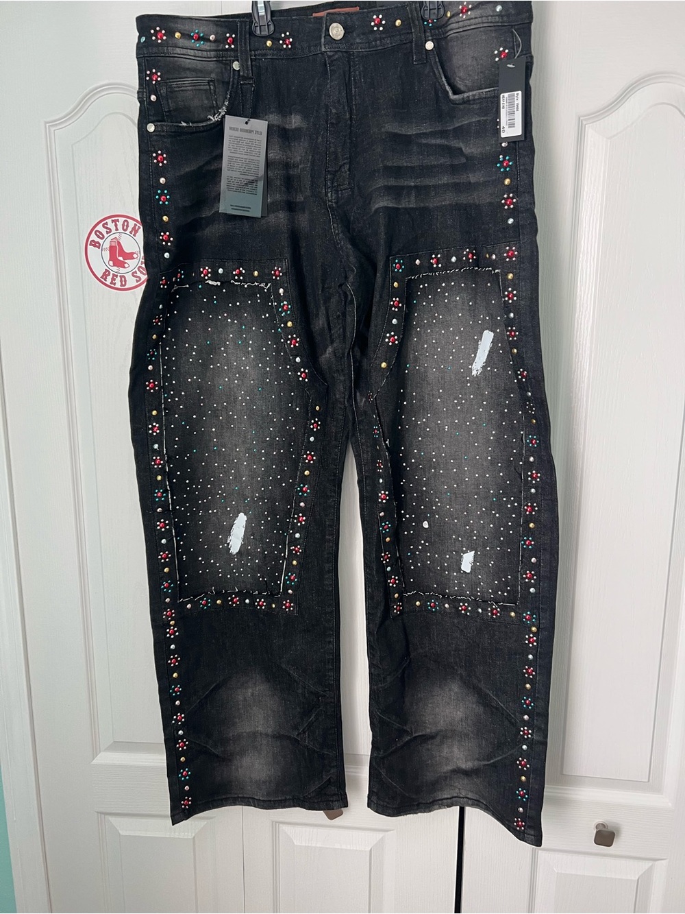 Elite rhinestone Studded Patch Jeans size 40 retail $140